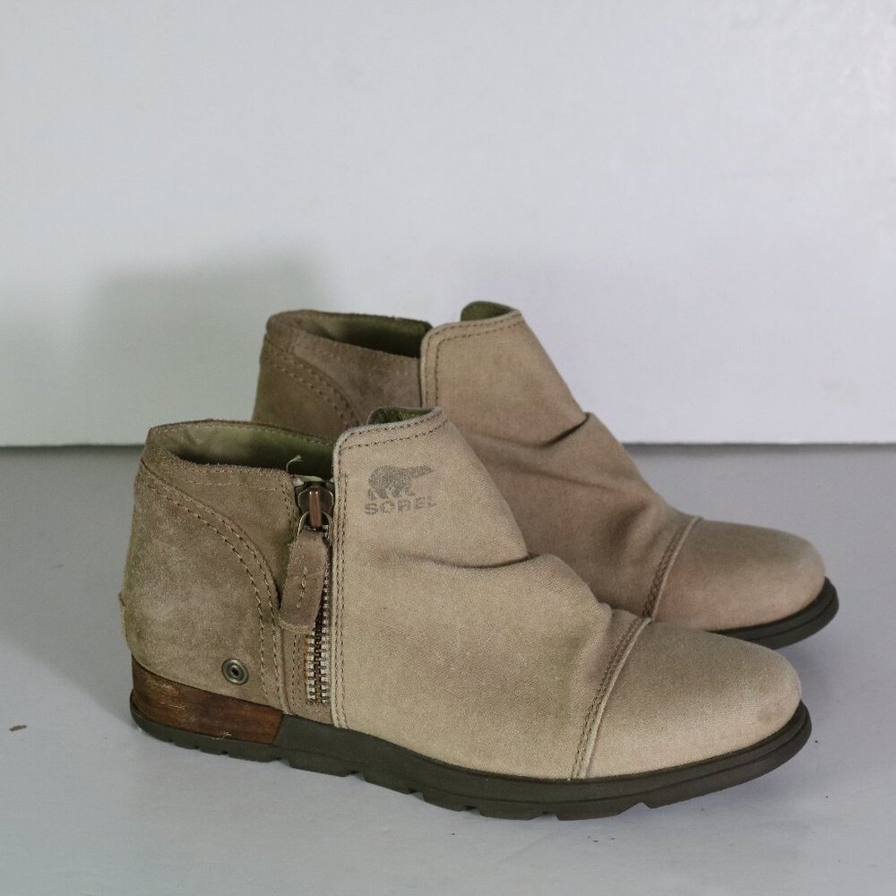 Sorel Tan Ankle Boots